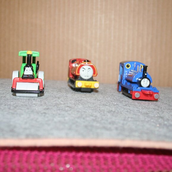 Vtg. (3) Thomas Tank Engine & Friends Diecast Magnetic Trains Ertl Lot 3 1990's - Picture 5 of 7